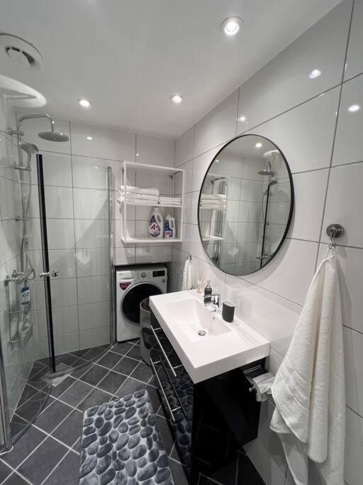 Spacious And Beautiful Apartment In Bergen With Free Parking Eksteriør billede